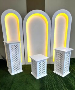 LED Işıklı 3’lü Kemer Arka Fon ve Dekoratif Sütun Sehpa Seti